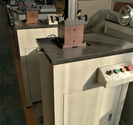 ����һ�½��ٛ_��ԇ��ȱ��Һ���������B������������ʲô��