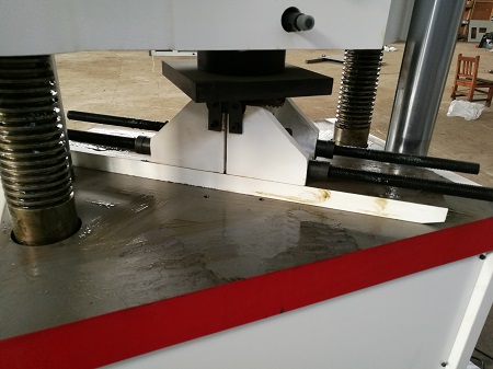 �P(gu��n)�ڿ͑�1000KN�Һ�ŷ�Һ���f��ԇ�C(j��)����Ć��}�o��؏�(f��)